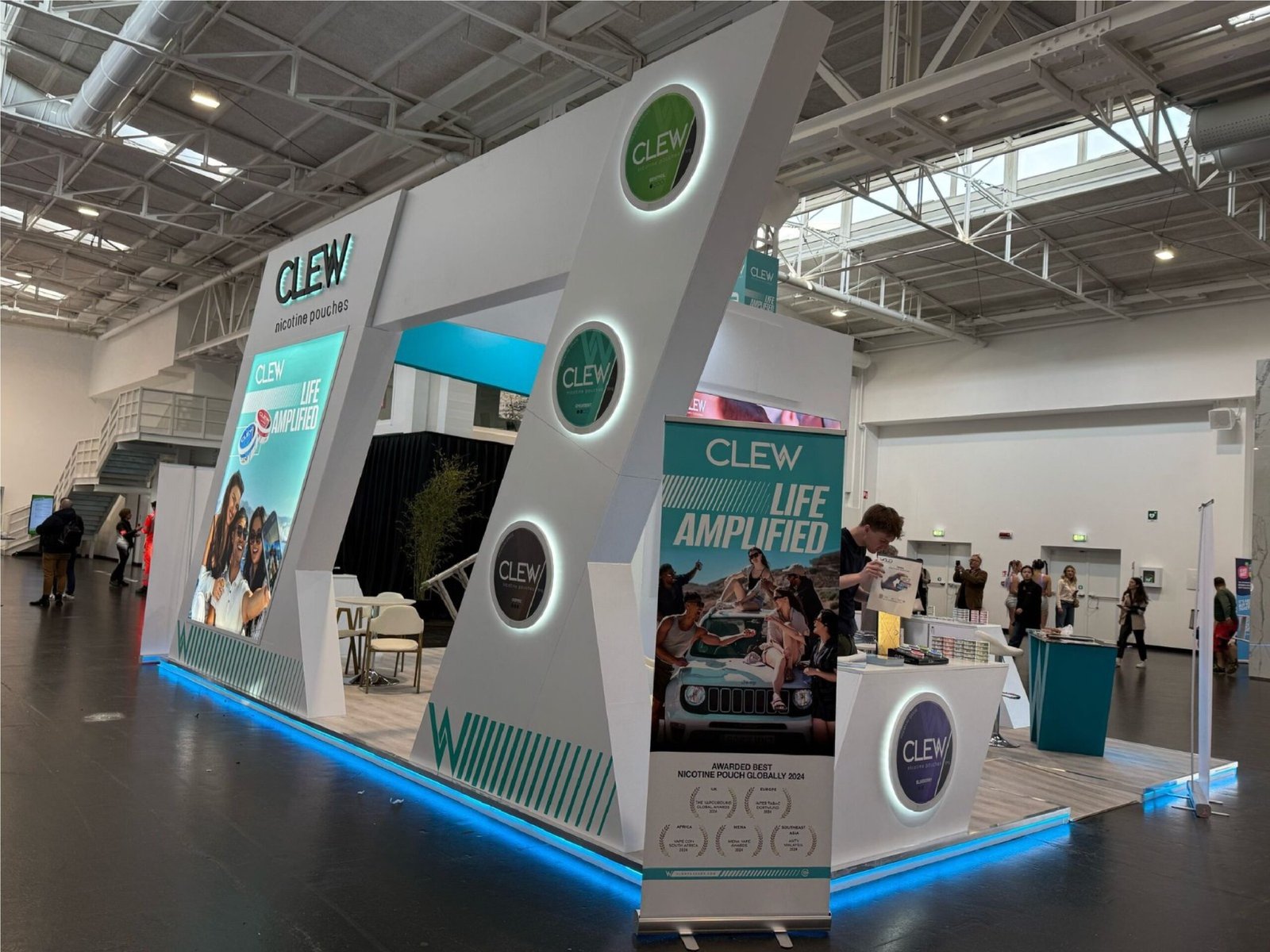 Custom exhibition environment